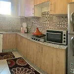 Superbe appartement 500m de la plage, État neuf.